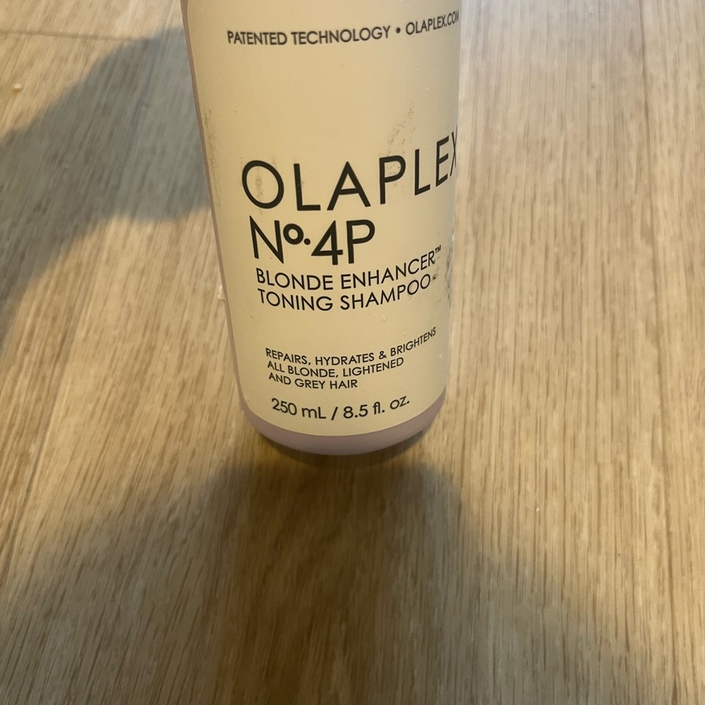 OLAPLEX Cream and Black Shampoo for Hair Care